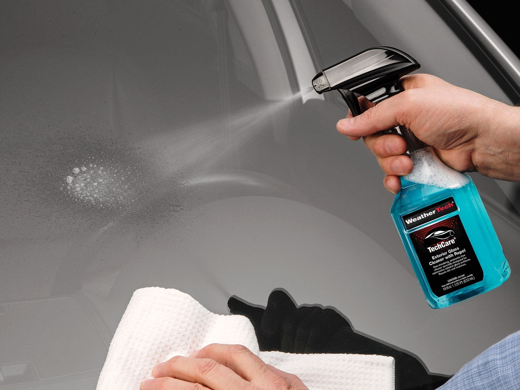 TechCare Exterior Glass Cleaner with Advanced Water Repellency - supremeseatcovers
