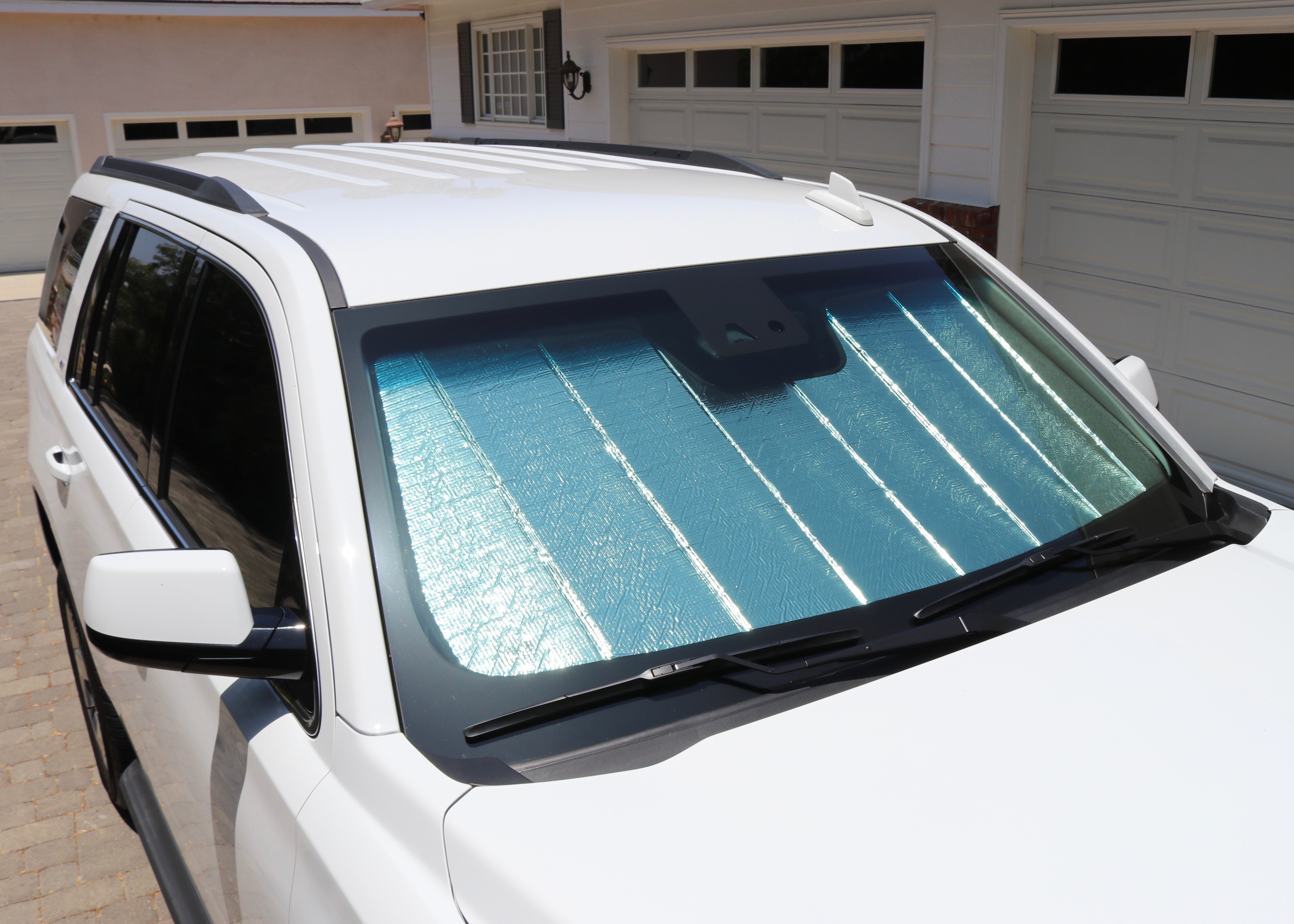 Stay Cool on the Go with Trifold Sun Shades - Ultimate UV Protection for Your Vehicle - supremeseatcovers