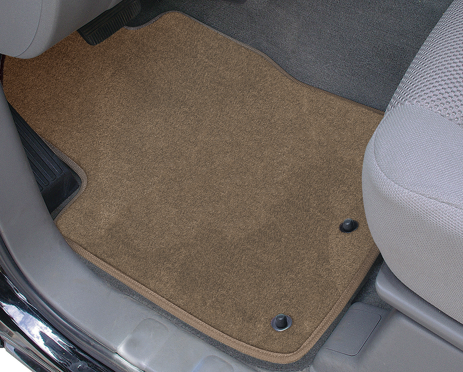 Premium Floor Mats for Ultimate Vehicle Protection - supremeseatcovers